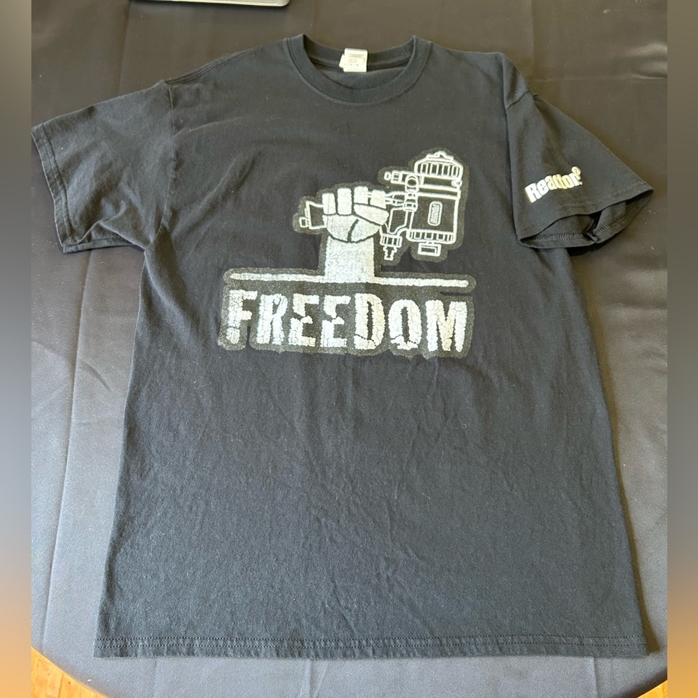 Graco Fusion Reactor Paint Sprayer Graphic Tee Gildan T-Shirt HVLP Painter